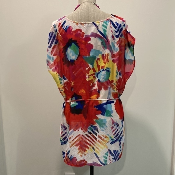 GLAM & Fame White Sheer floral Cover-Up Top XL - Picture 12 of 16